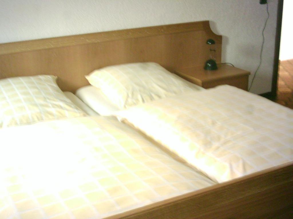 Hotel Rheinstein Rüdesheim nad Renem Pokój zdjęcie