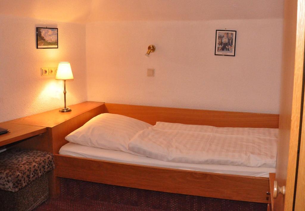 Hotel Rheinstein Rüdesheim nad Renem Pokój zdjęcie